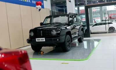 探店日記丨售價(jià)17.58萬(wàn)起,訂單排到明年3月的坦克300能否讓W(xué)EY扭轉(zhuǎn)局勢(shì)?